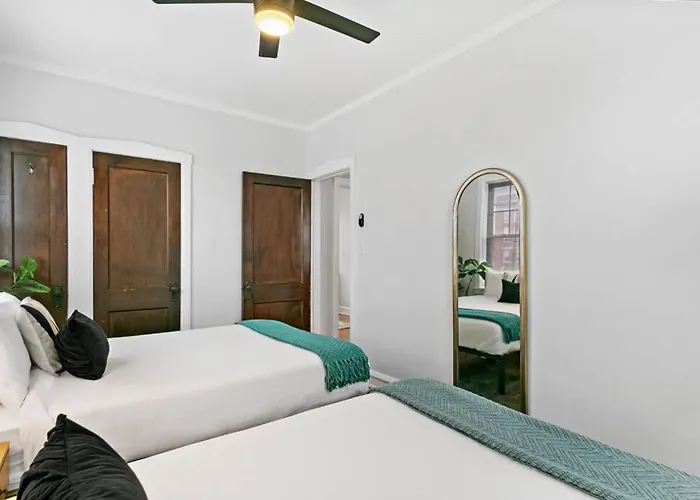 Well-furnished 1br In Popular Spot - Belmont J3 Апартаменты Чикаго