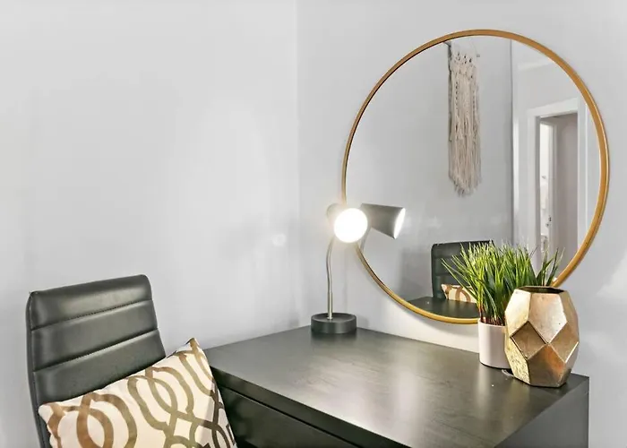 Well-furnished 1br In Popular Spot - Belmont J3 * Чикаго