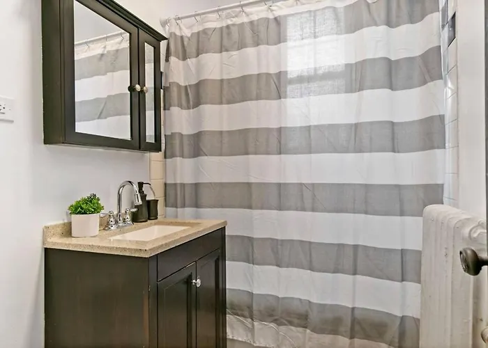 Well-furnished 1br In Popular Spot - Belmont J3